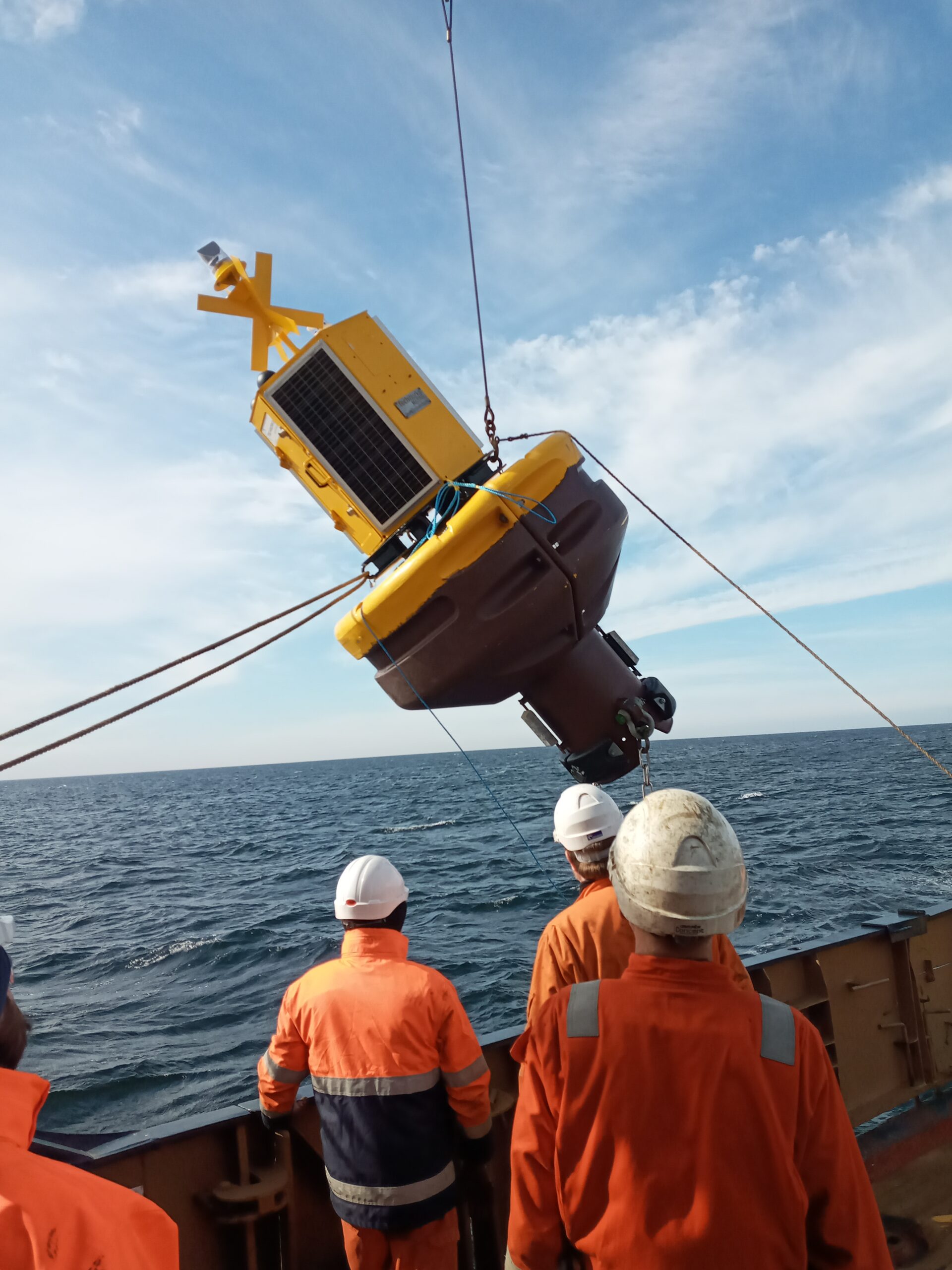 COMPASS network of buoys expands to the Clyde Sea, Western Scotland - COMPASS Project Blog Article